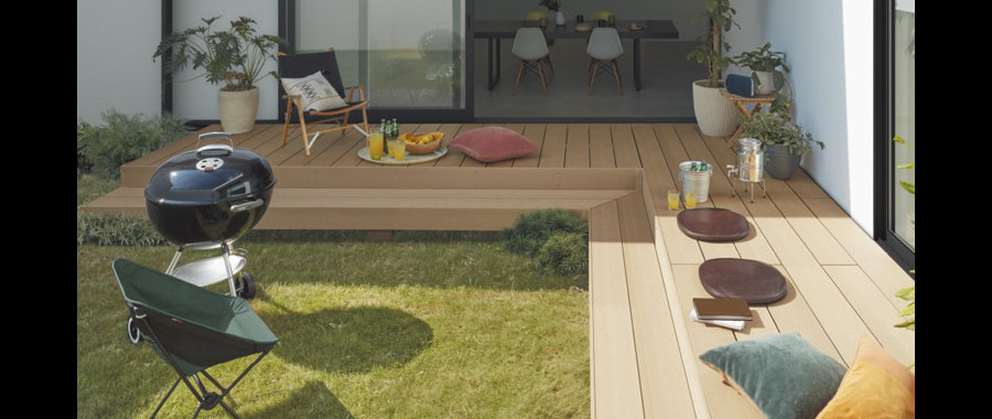 8.lixil_deck_01.jpg